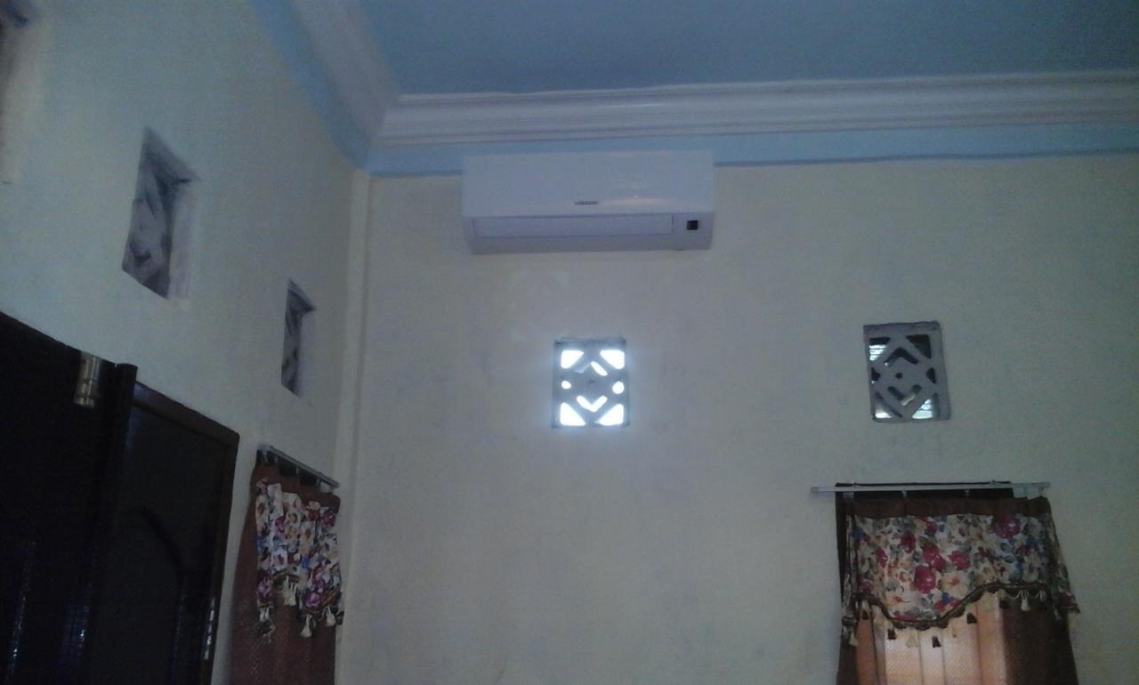 Pedek Homestay Praya Luaran gambar